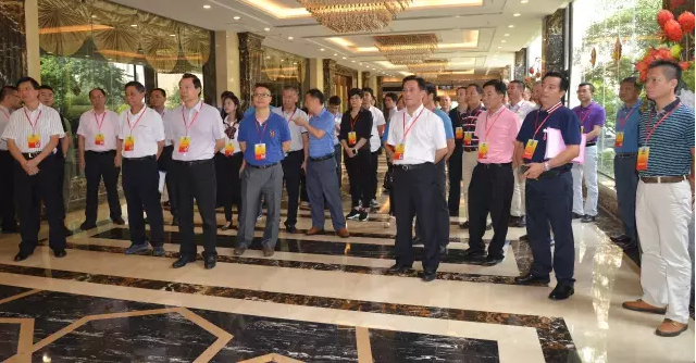 你關(guān)心的食品安全問題，南海區(qū)政協(xié)委員組團來調(diào)研！齊齊建言獻策